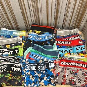 16 Pairs of Sonic/Mario/FNAF/TMNT and others Boys Boxers
